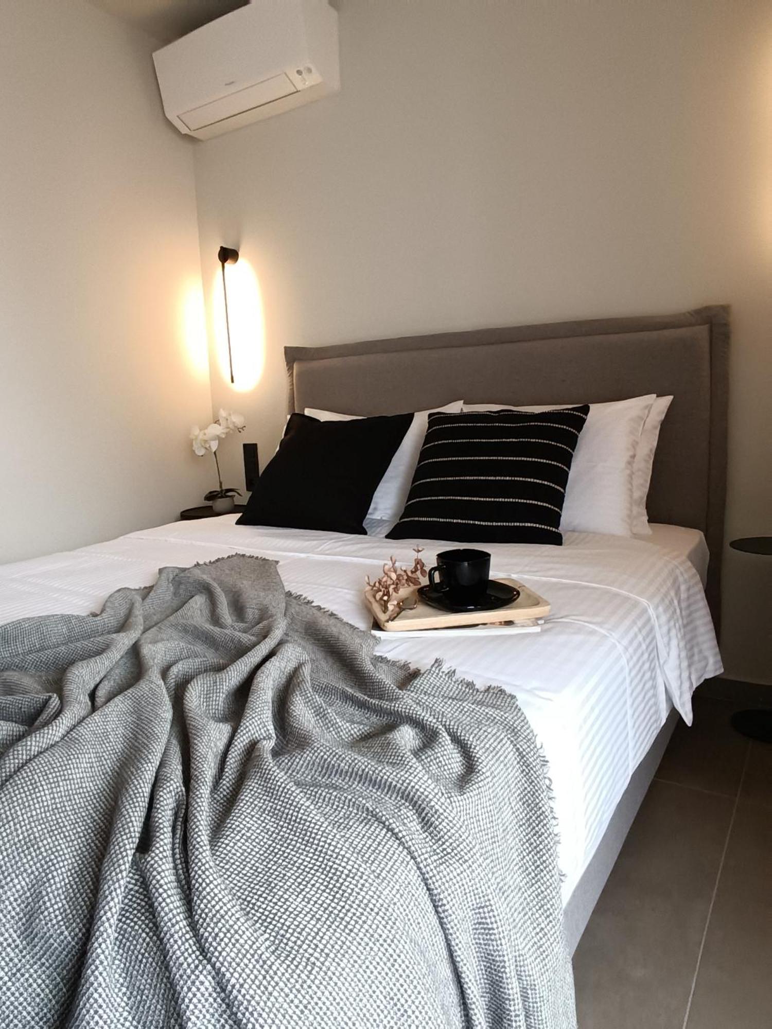 Luaz Suites Volos Bagian luar foto