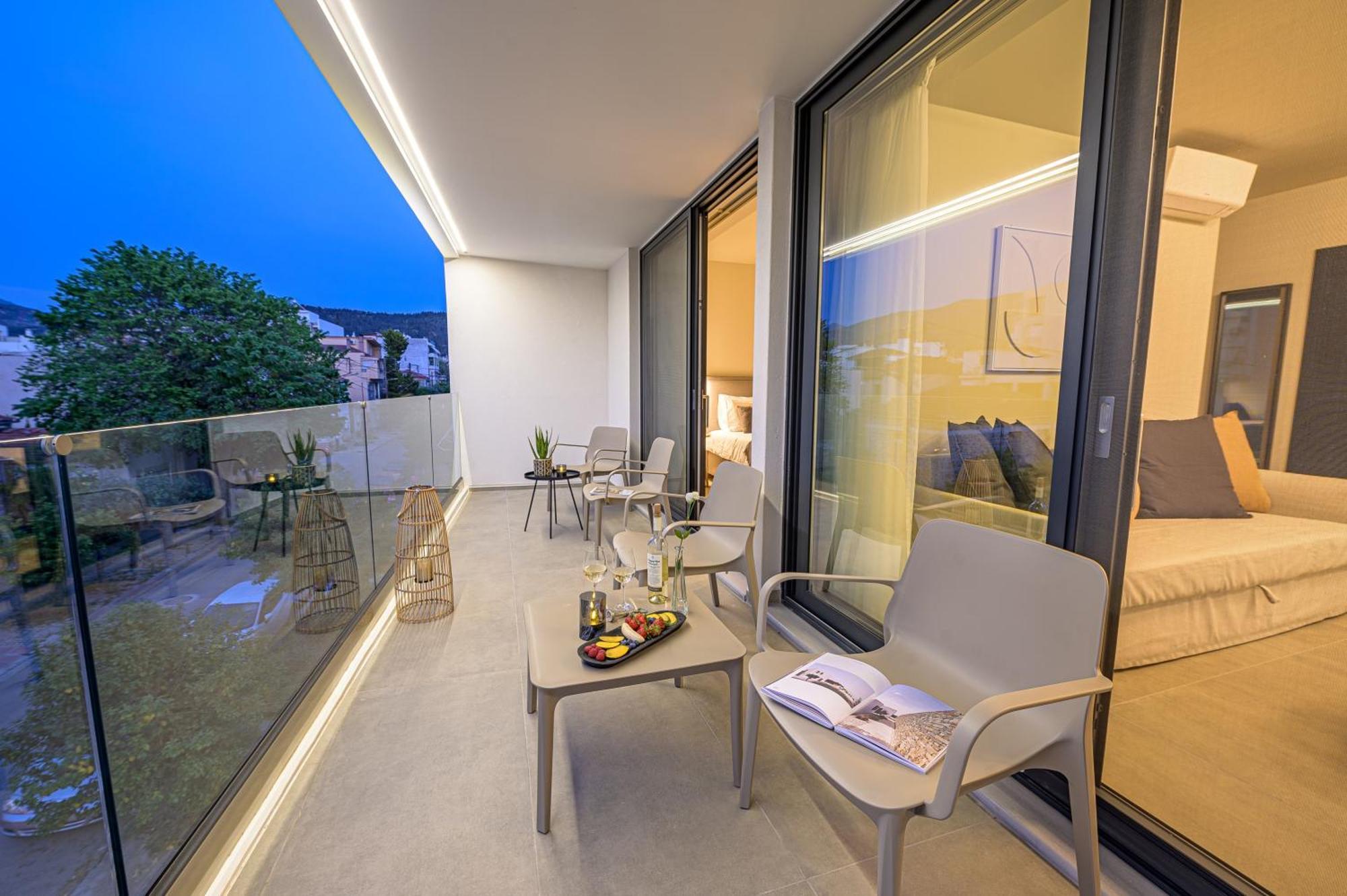 Luaz Suites Volos Bagian luar foto