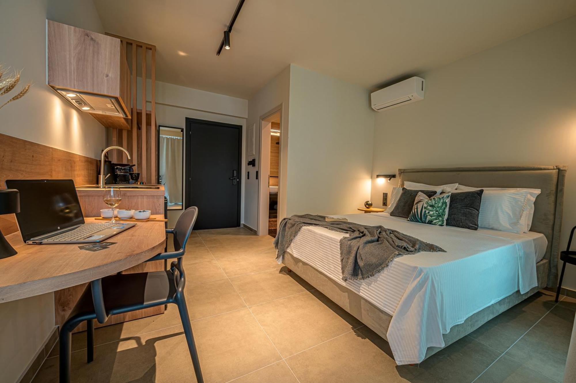 Luaz Suites Volos Bagian luar foto