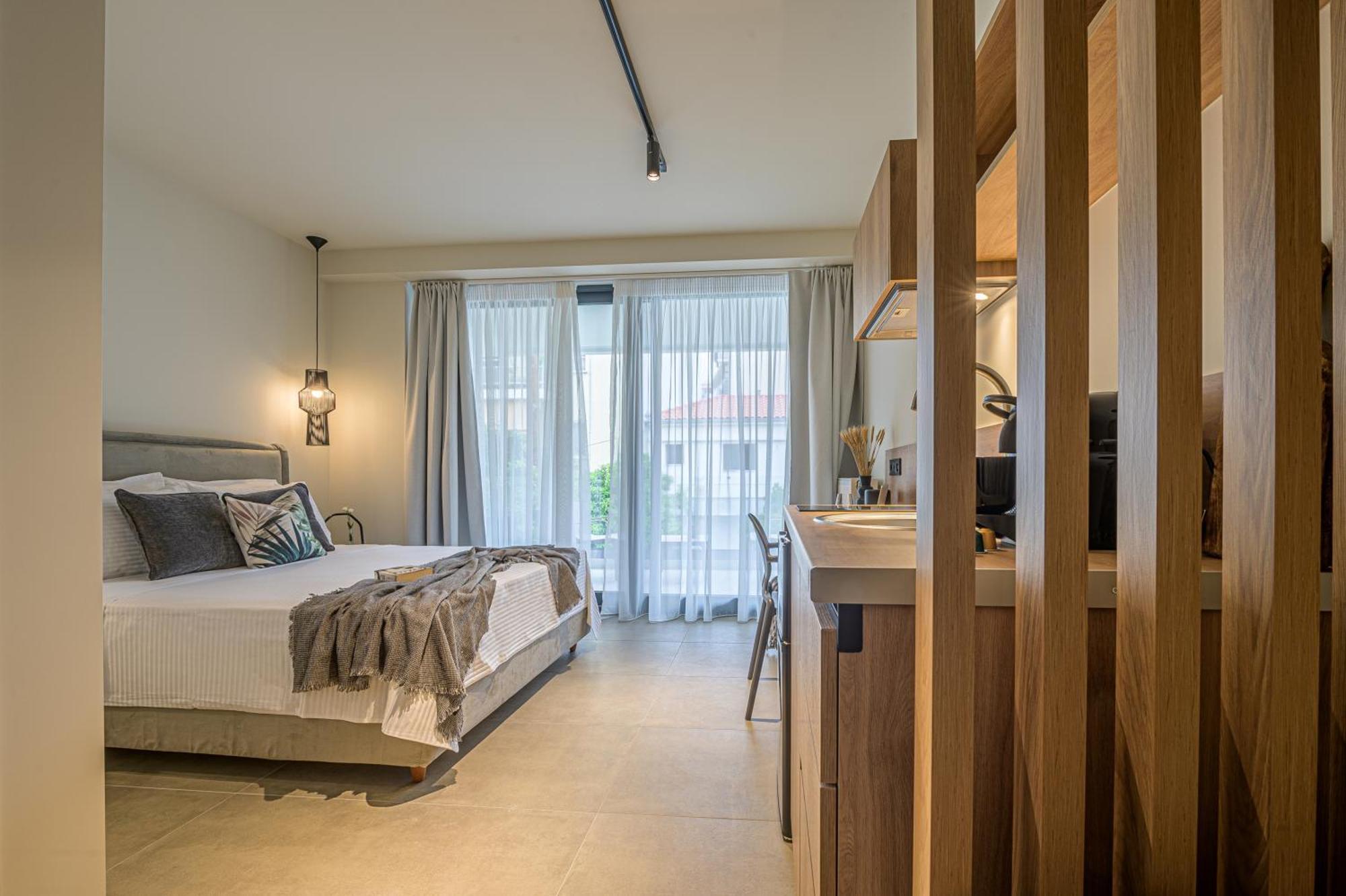 Luaz Suites Volos Bagian luar foto