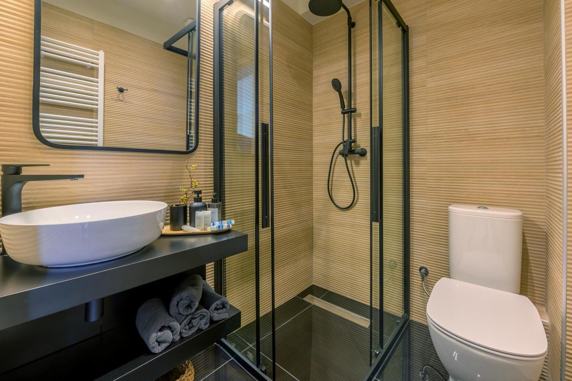 Luaz Suites Volos Bagian luar foto
