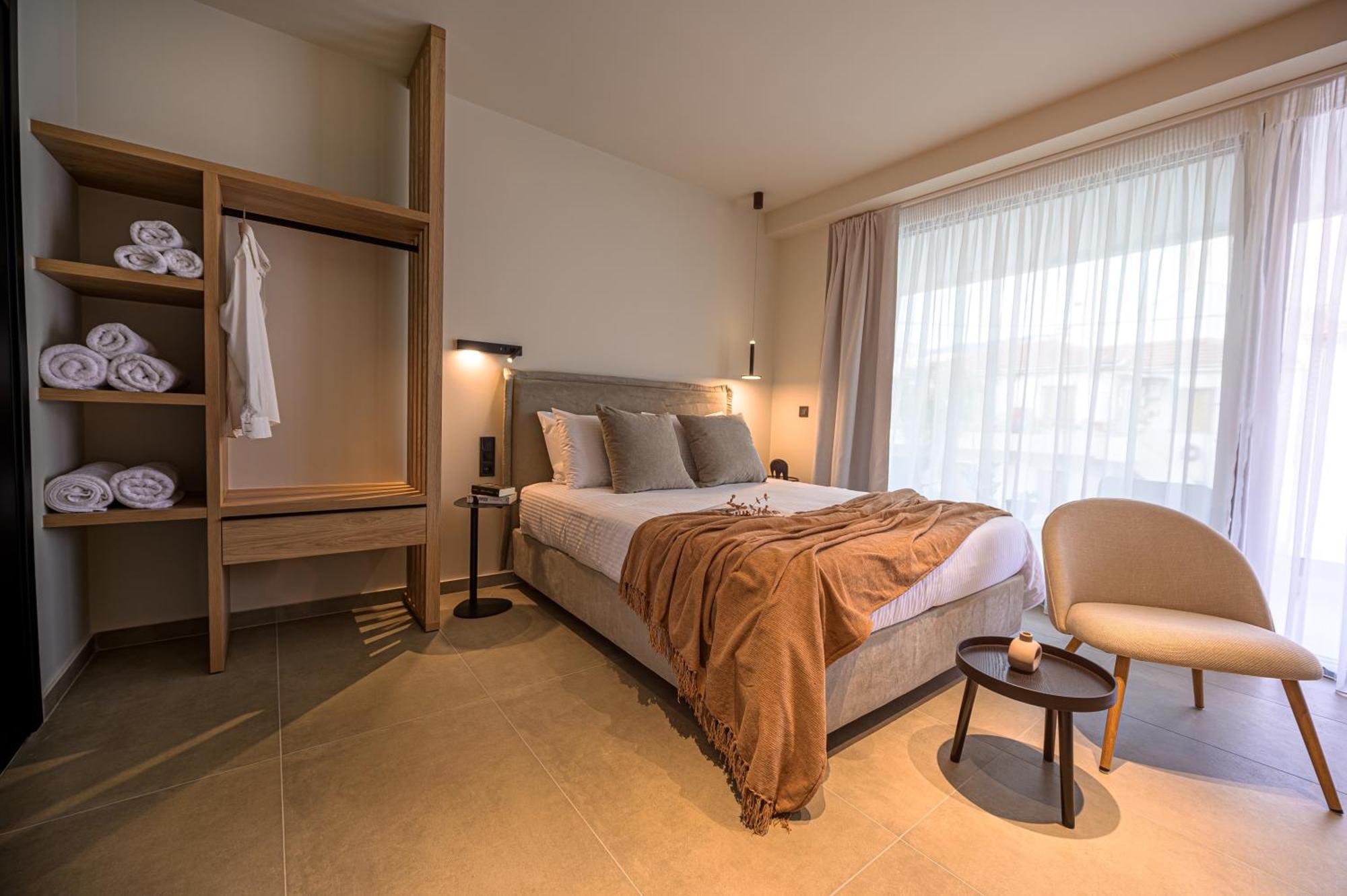 Luaz Suites Volos Bagian luar foto
