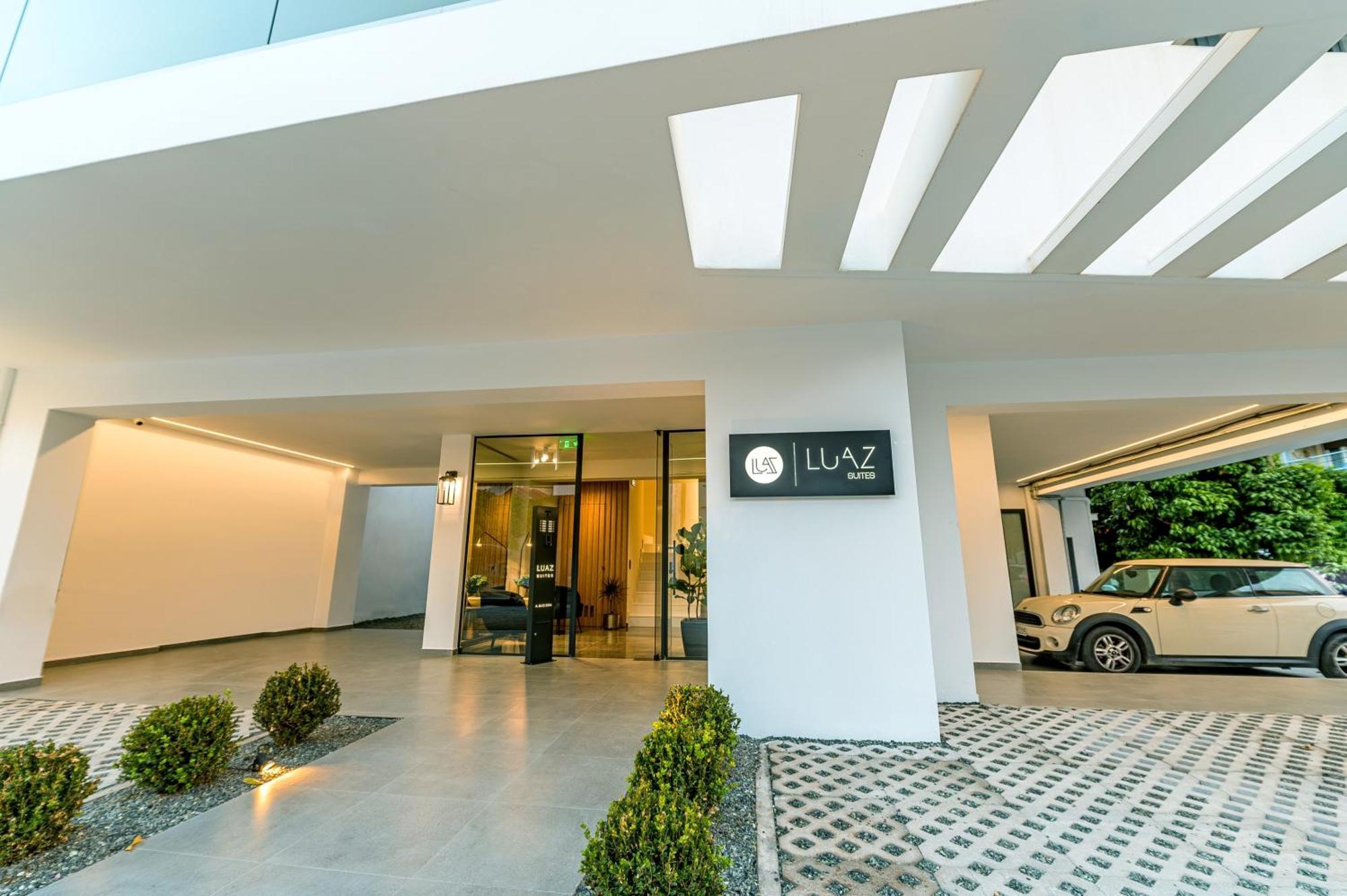 Luaz Suites Volos Bagian luar foto