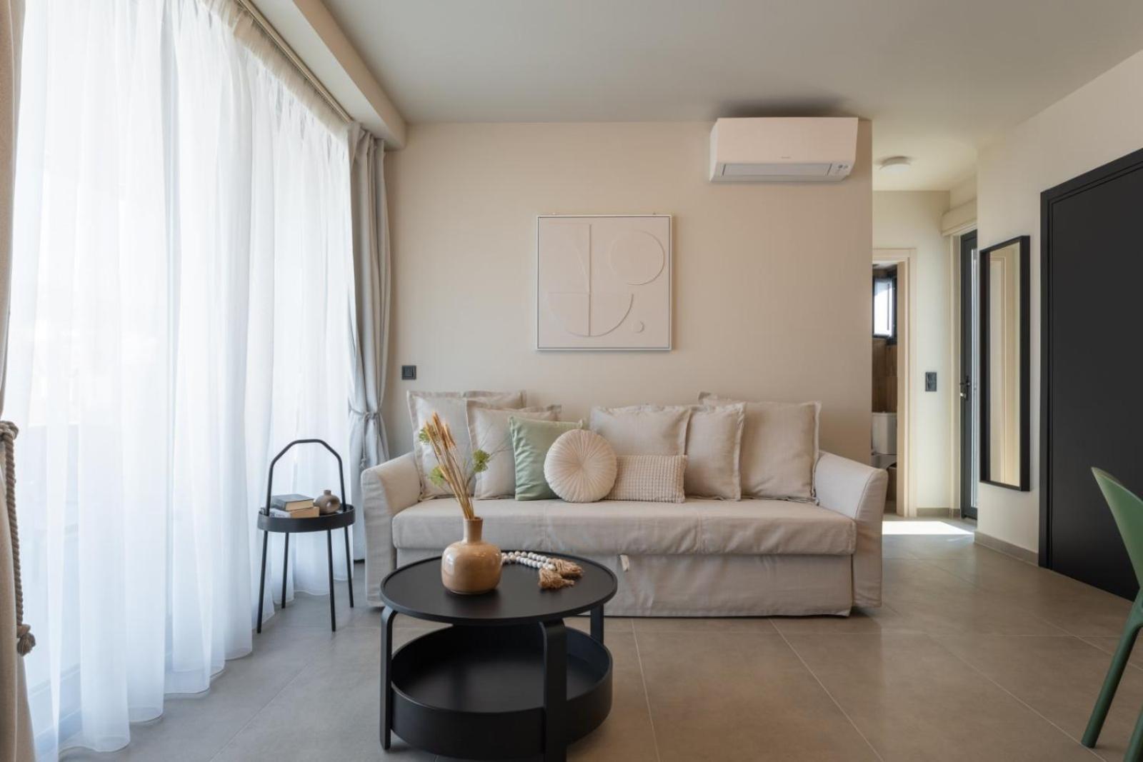 Luaz Suites Volos Bagian luar foto