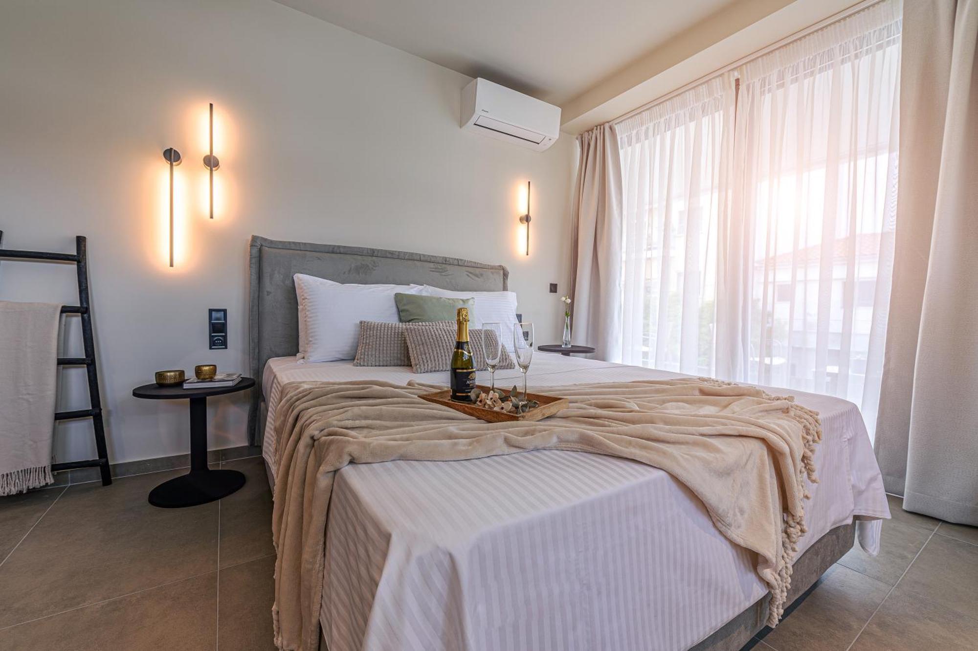 Luaz Suites Volos Bagian luar foto